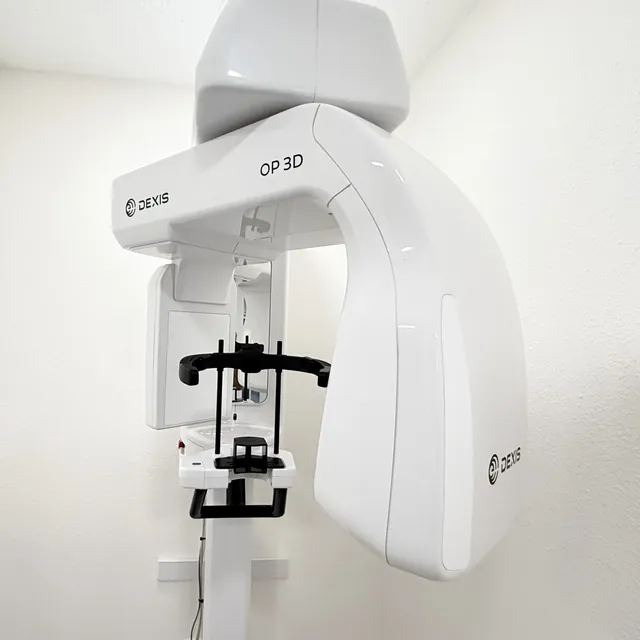 The 3D CBCT scanner used for specialist diagnostics at Aloha Dental Specialty Center